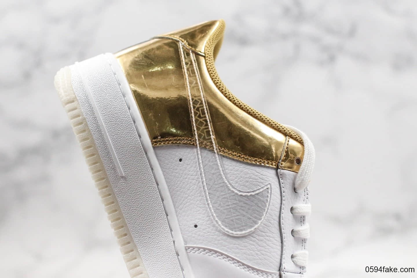 耐克Nike Air Force 1 Pays Tribute to Shanghai s Golden Era纯原版本上海限定版白金空军一号原盒原标内置气垫细节完美 货号:CU2991-197