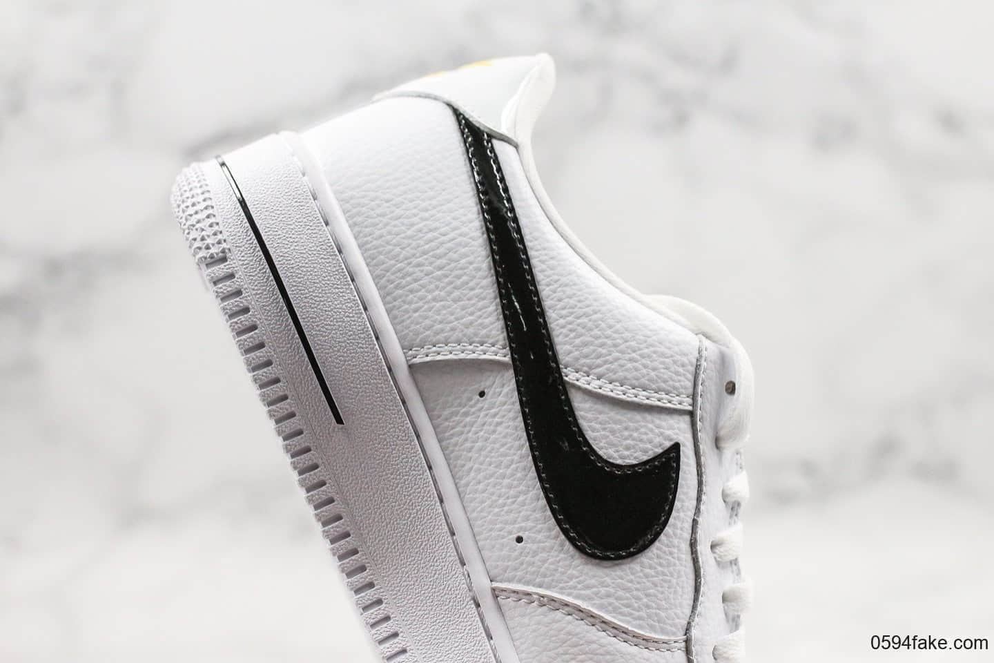 耐克Nike Air Force 1 Low 07纯原版本低帮空军一号黑白漆皮勾原盒原标内置气垫 货号:CI3446-100