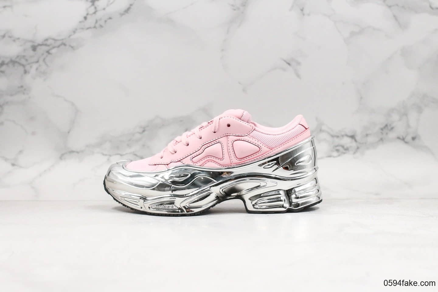 阿迪达斯RAF SIMONS x ADIDAS OZWEEGO 2 SNEAKERS纯原版本奶泡老爹鞋白粉黑银原鞋开模一比一打造原楦头原纸板原档案数据开发 货号:EE7945