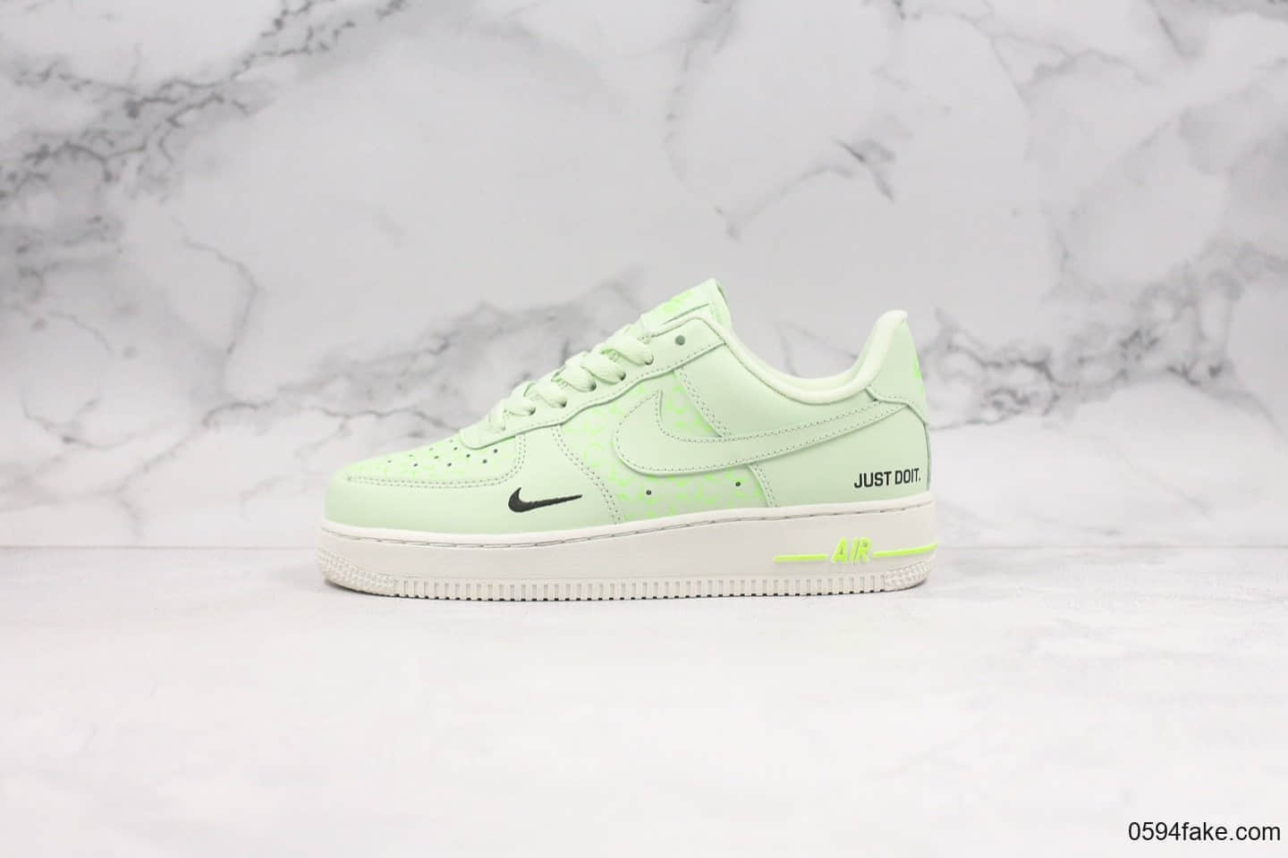 耐克Nike Air Force 1 Low Just Do It纯原版本低帮空军一号牛油果绿内置气垫原档案数据开发 货号:CT2541-700