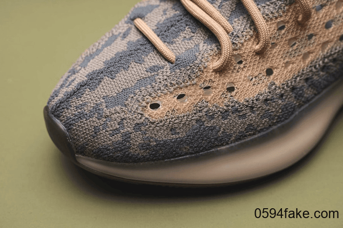 Yeezy Boost 380 “Mist”首度曝光!还有满天星版本!