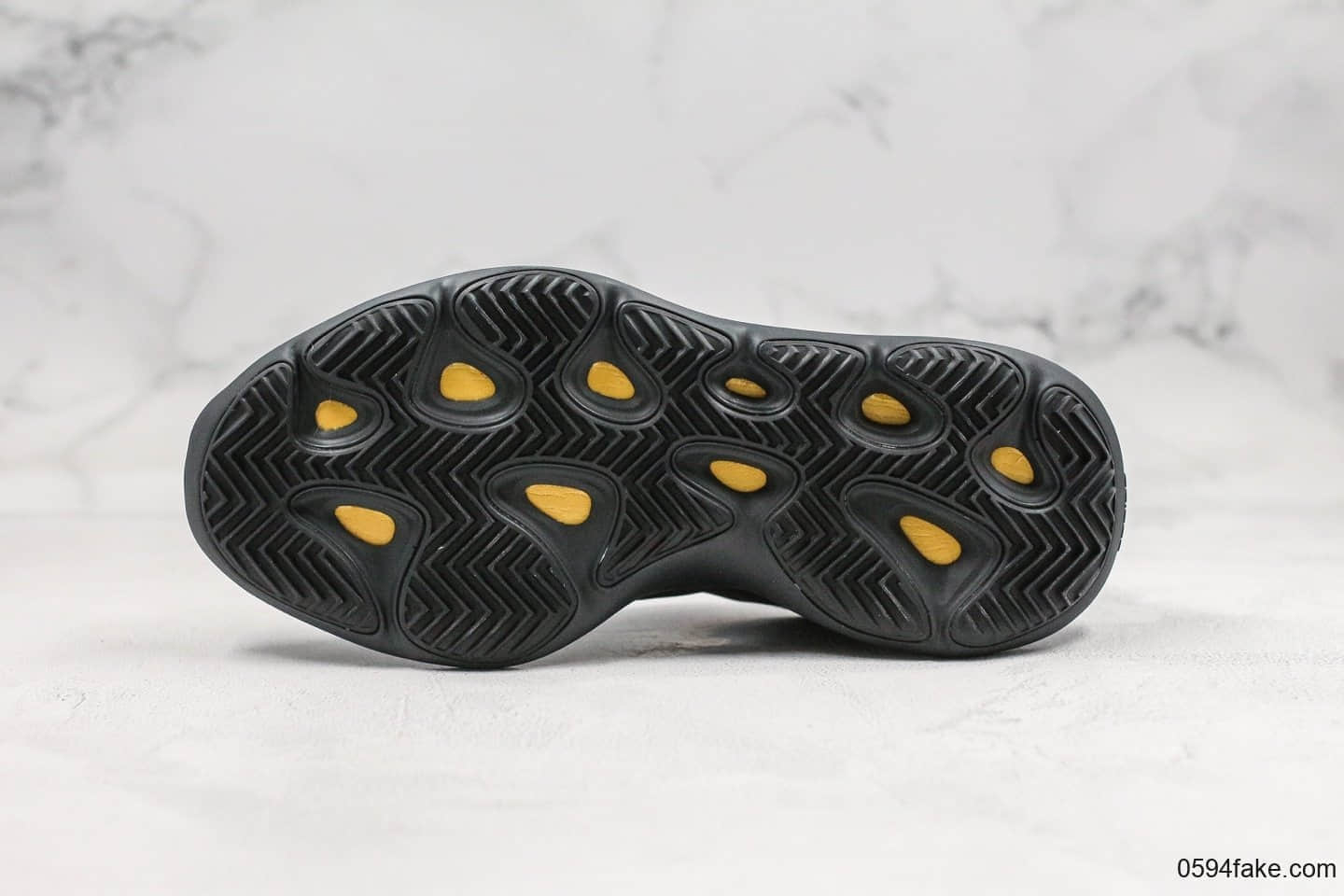 阿迪达斯Adidas Yeezy 700 V3 Azael纯原版本椰子700V3黑色骨架夜光老爹鞋原厂Boost缓震大底原档案数据开发 货号:H67799