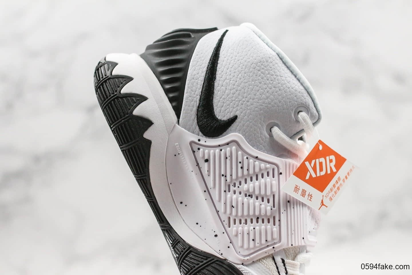 耐克Nike Kyrie 6 EP纯原版本欧文6代黑白配色内置真实气垫支持高强度实战原档案数据开发 货号:BQ9377-100