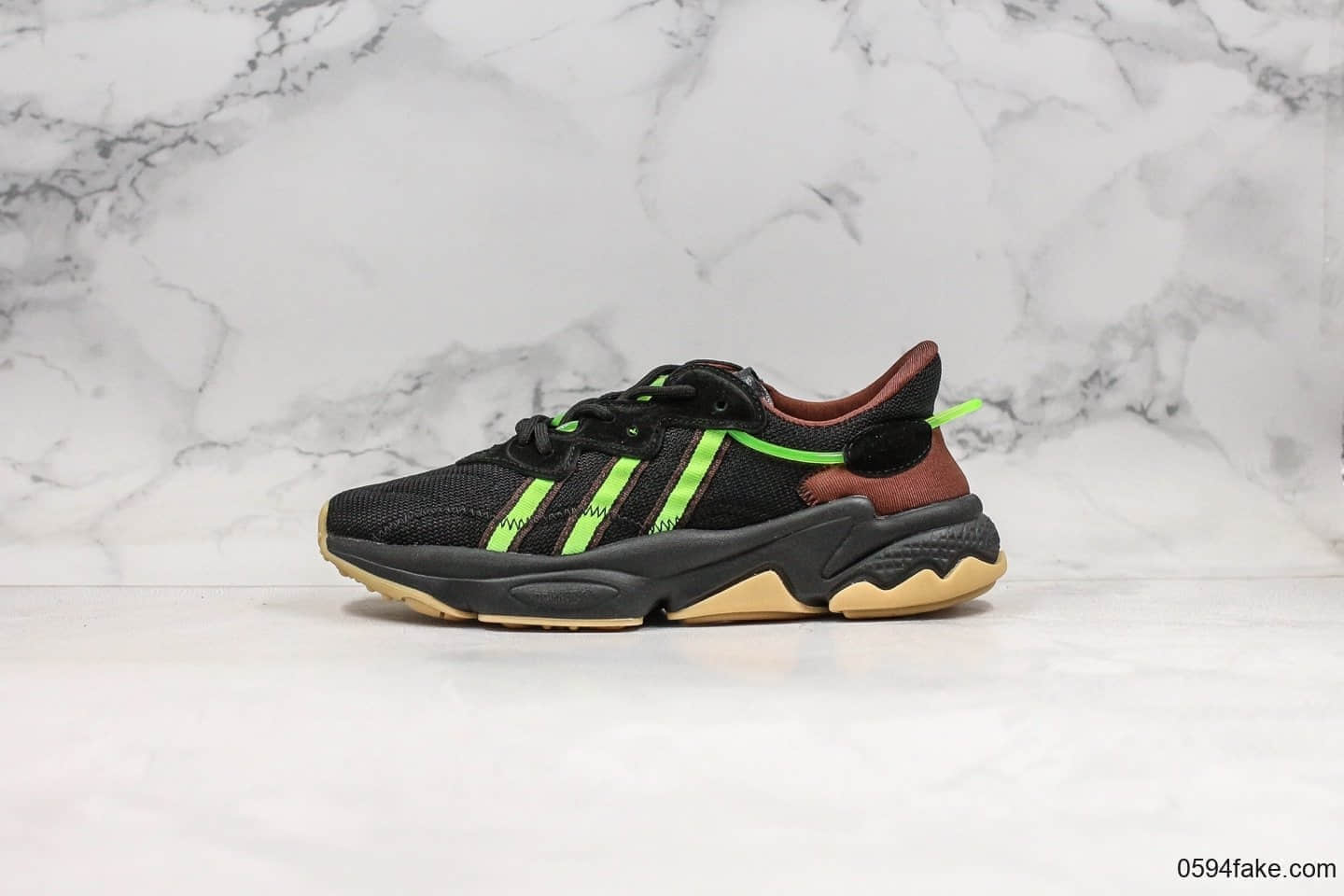 阿迪达斯Adidas Originals Ozweego公司级版本水管老爹鞋3M反光原盒原标原档案数据开发 货号:FV2484