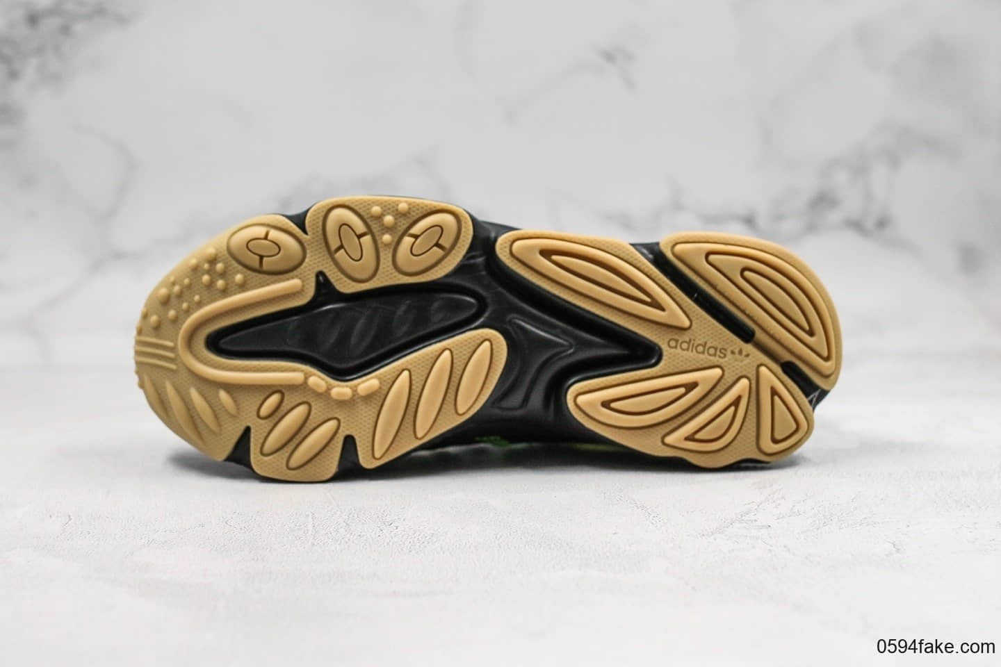 阿迪达斯Adidas Originals Ozweego公司级版本水管老爹鞋3M反光原盒原标原档案数据开发 货号:FV2484