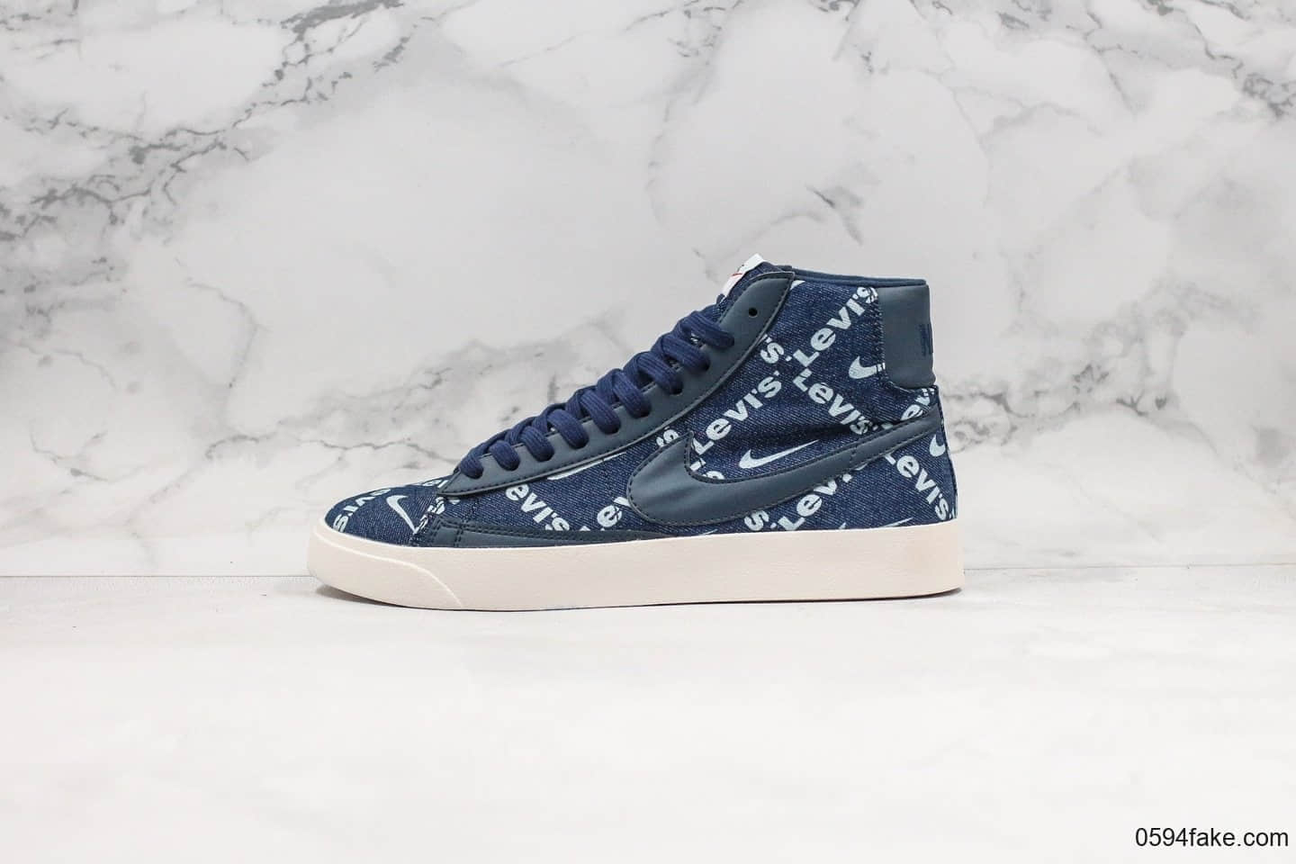 耐克LEVI'S NIKE W BLAZER MID QS HH纯原版本李维斯联名款高帮牛仔蓝帆布开拓者内置气垫原盒原标 货号：LH8238-002A