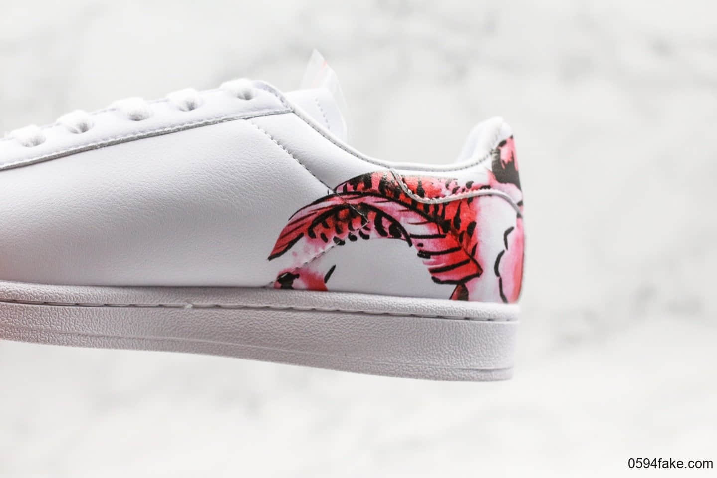 阿迪达斯Adidas Superstar II Chinese New Year纯原版本三叶草贝壳头中国风2020年鼠年限定水彩元素皮革白彩瑞兽仙鹤呈祥 货号:FW5351