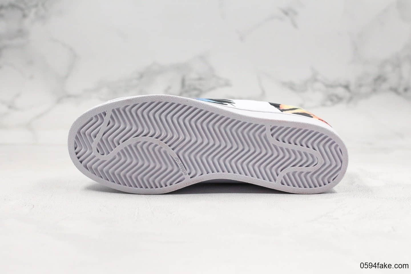 阿迪达斯Adidas Superstar II Chinese New Year纯原版本三叶草贝壳头中国风2020年鼠年限定水彩元素皮革白彩瑞兽仙鹤呈祥 货号:FW5351