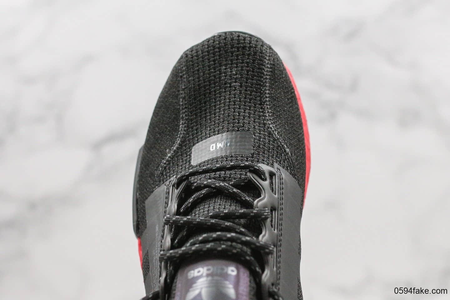 阿迪达斯Adidas NMD R1 Boost V2纯原版本二代3M变色龙NMD爆米花跑鞋黑红蓝配色内置Boost缓震大底原盒原标 货号:FV9023