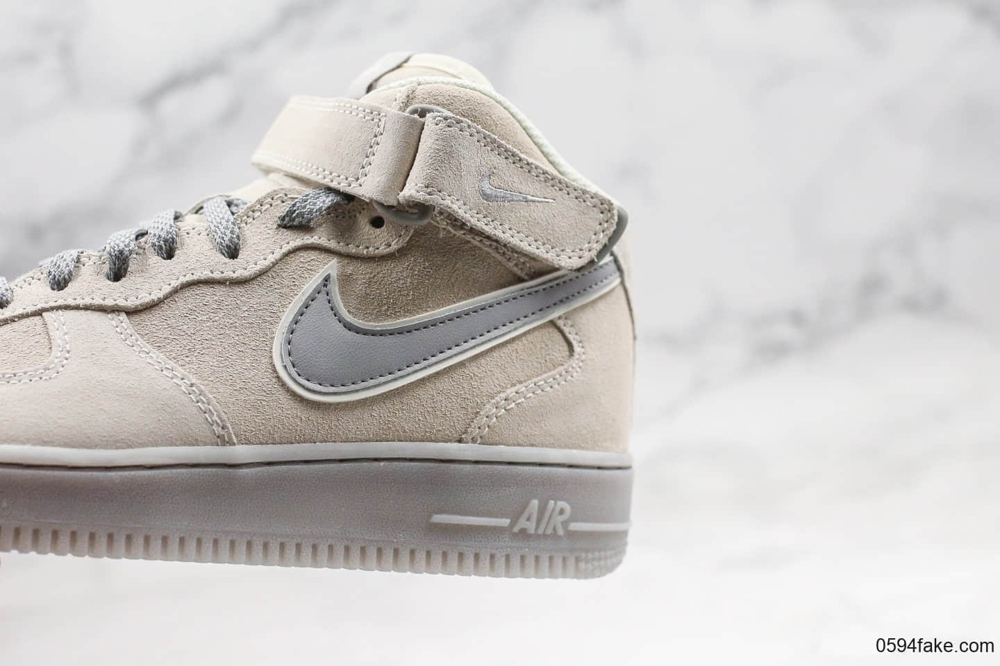 耐克Nike Air Force1 MID 1'07纯原版本3m反光中帮空军一号浅灰色果冻透明底海外限定内置全掌Sole气垫原盒原标 货号:315123-002