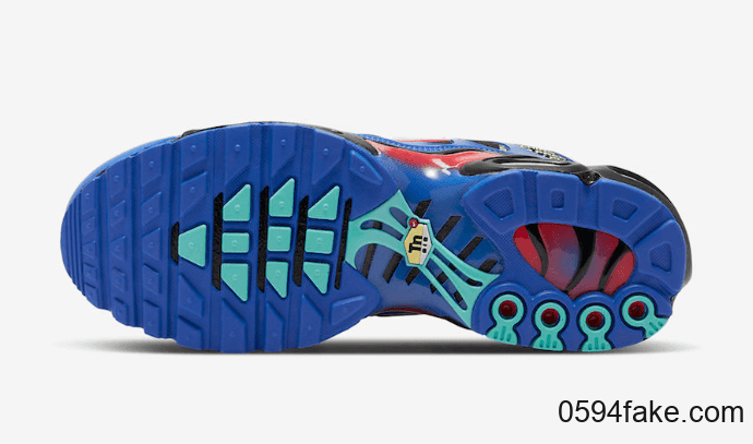 Nike复古跑鞋Air Max Plus新配色曝光!红蓝渐变吸睛度up! 货号:CV7541-001