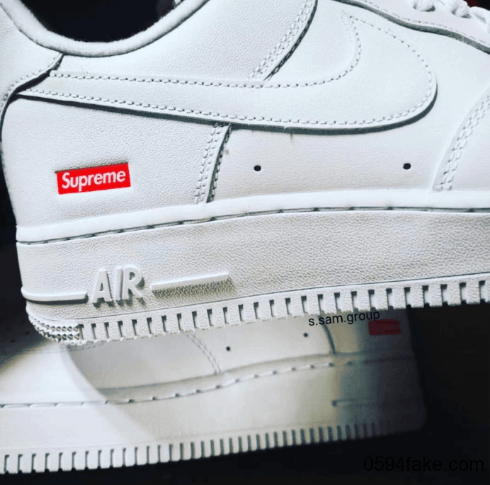 Supreme x Nike AF1 Low实物图曝光!你怎么看?