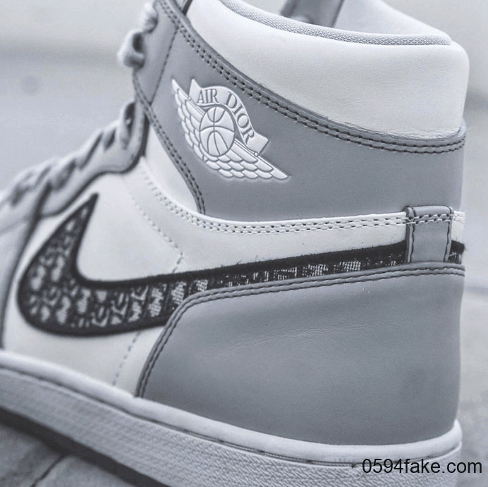 Dior x AJ1释出实物细节图!万元天价+限量发售!难搞!