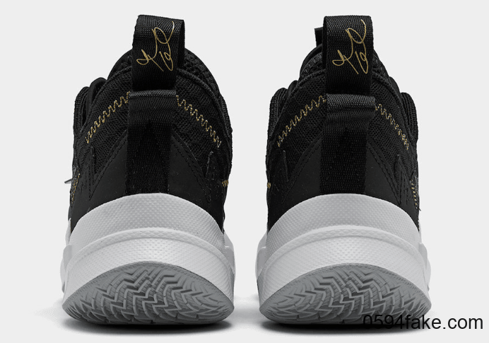 奢华黑金配色!Jordan Why Not Zer0.3“ The Family”将于1月9日发售! 货号:CD3003-001