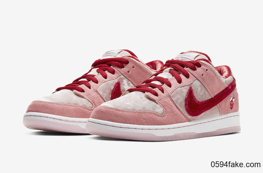 StrangeLove x Nike SB Dunk Low“情人节”释出官图!2月8日发售!满满少女心! 货号:CT2552-800