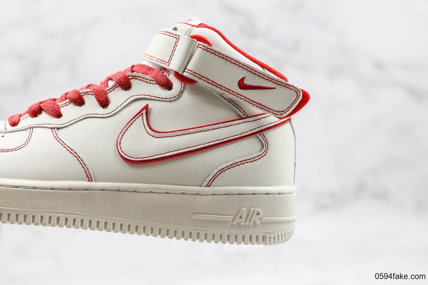 耐克Nike Air Force 1 '07 LV8公司级版本中帮AF1满天星红白配色原楦头原纸板原盒配件 货号:AA1118-010