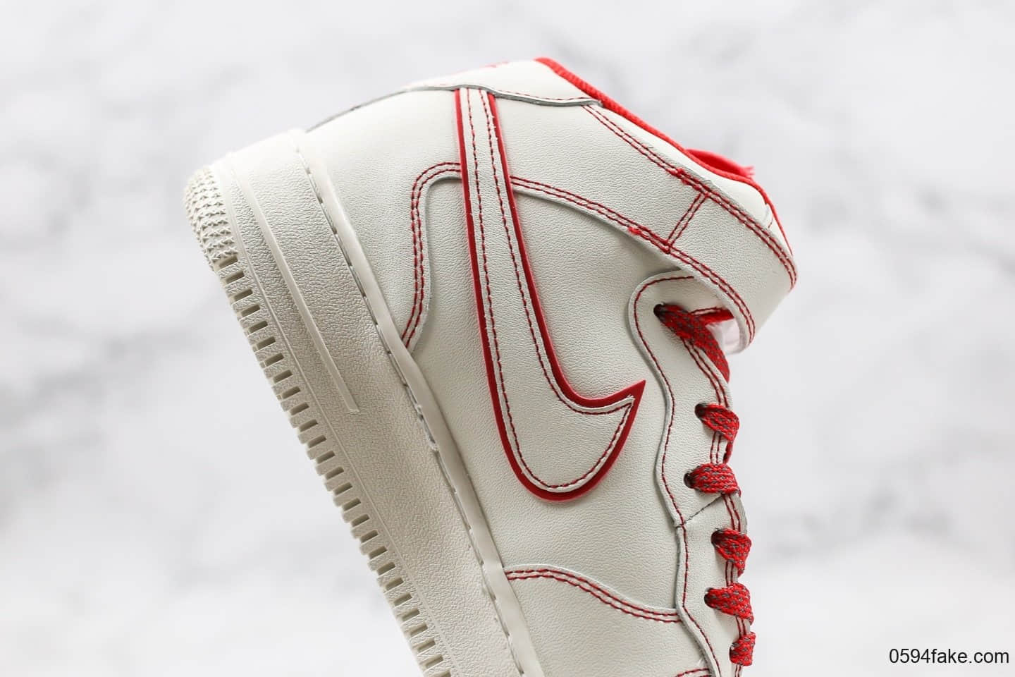 耐克Nike Air Force 1 '07 LV8公司级版本中帮AF1满天星红白配色原楦头原纸板原盒配件 货号:AA1118-010
