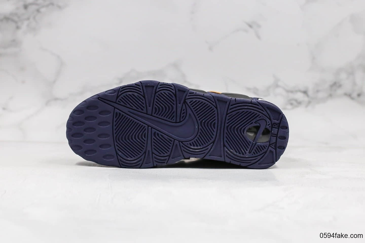 耐克Nike Air More Uptempo ’96 OG纯原版本皮蓬大R高街篮球鞋星空紫云配色原装级工艺 货号:553546-018