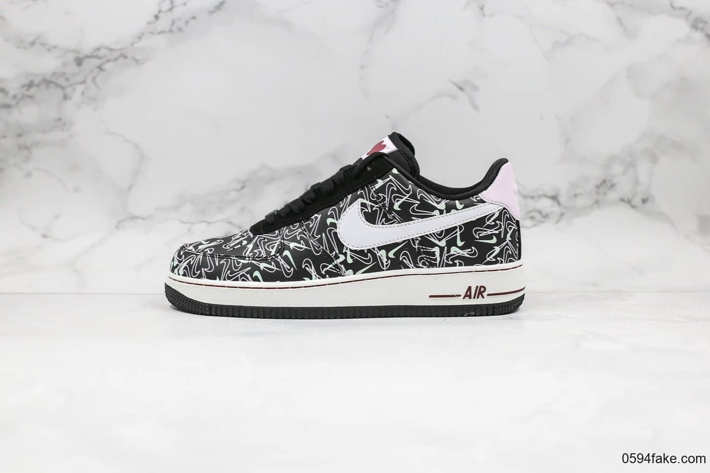 耐克Nike Air Force 1 Valentine's Day Mandarin duck纯原版本空军一号情人节鸳鸯小鹿乱撞黑白配色内置气垫原楦头原纸板打造 货号:BV0319-002