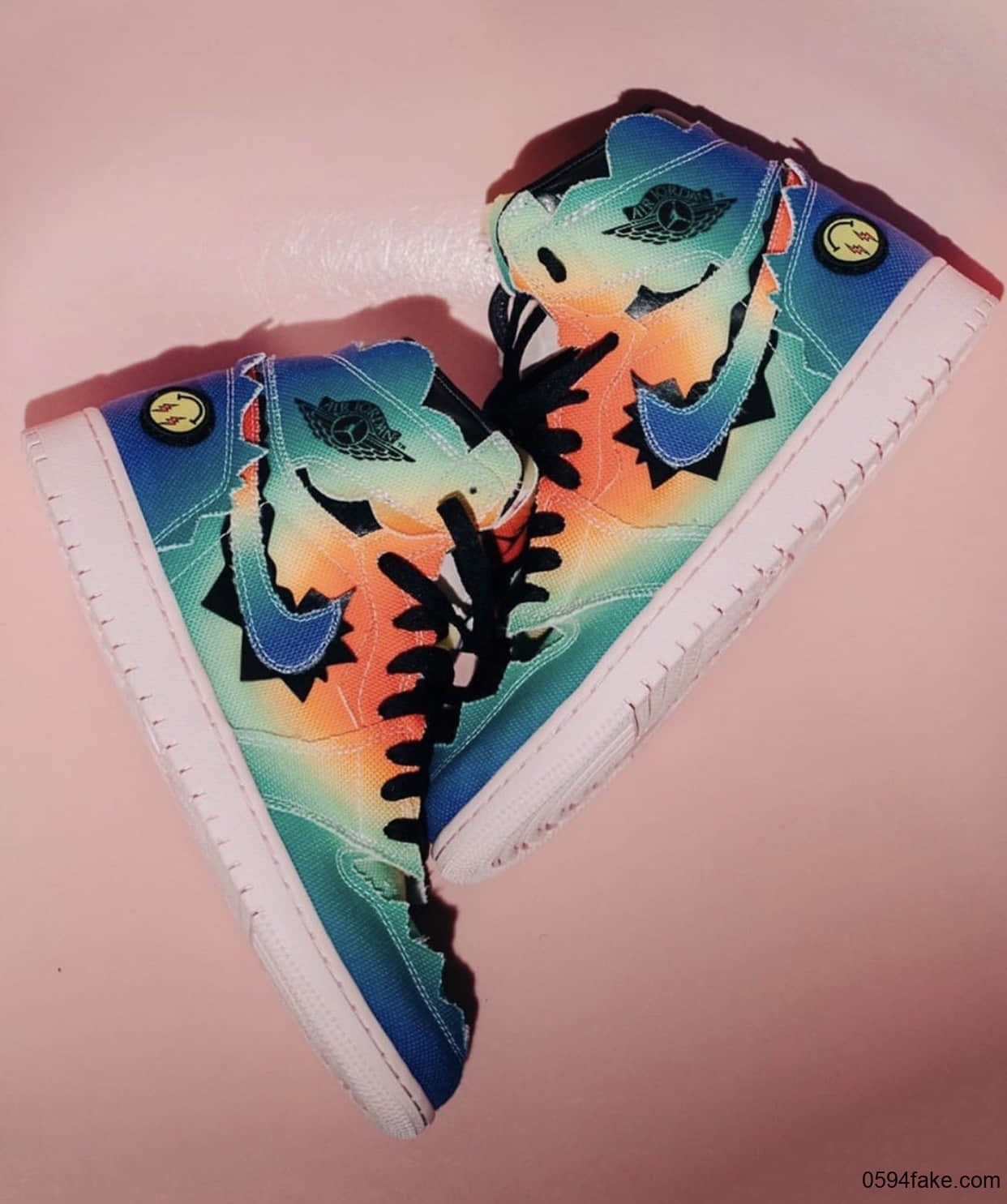 J Balvin x Air Jordan 1惊艳亮相!渐变彩色扎染鞋面吸睛度爆棚!