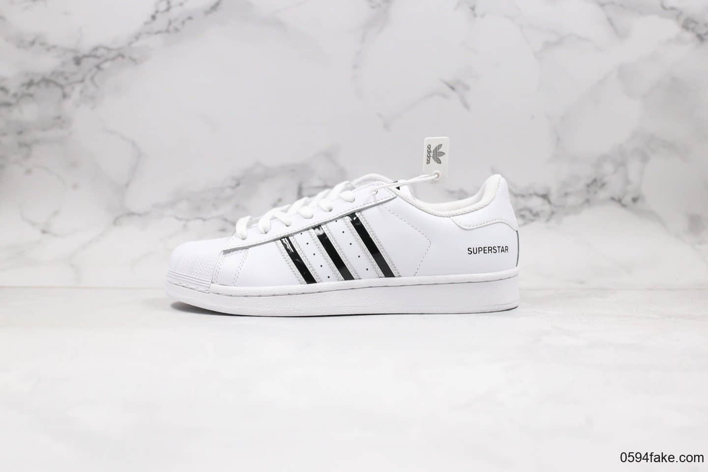 阿迪达斯Adidas Superstar纯原版本三叶草贝壳头白黑原厂蓝色软底原档案数据开发 货号:G27809