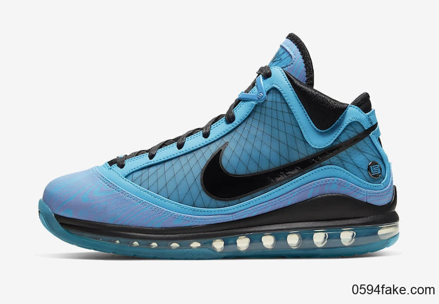 全明星LeBron 7“All-Star”将于2月12日发售!颜值出众! 货号:CU5646-400