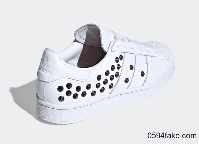 铆钉贝壳头!全新adidas Superstar WMNS将于2月13日发售!