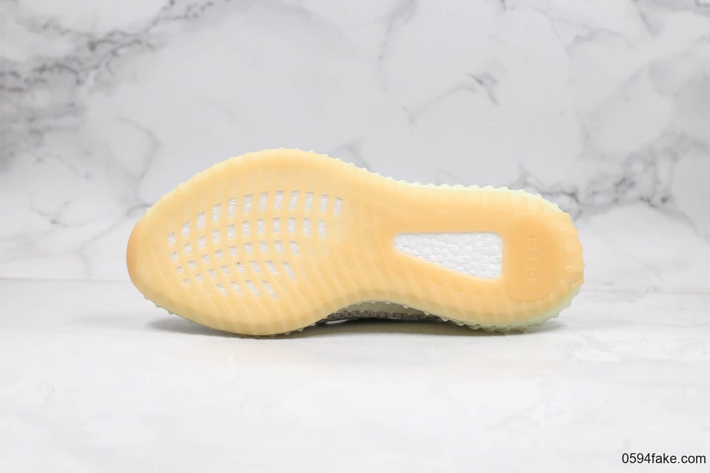 阿迪达斯Adidas Yeezy Boost 350 v2 Tailgate纯原版本椰子350灰天使亚洲限定原厂爆米花大底原材料打造 货号:FX4348