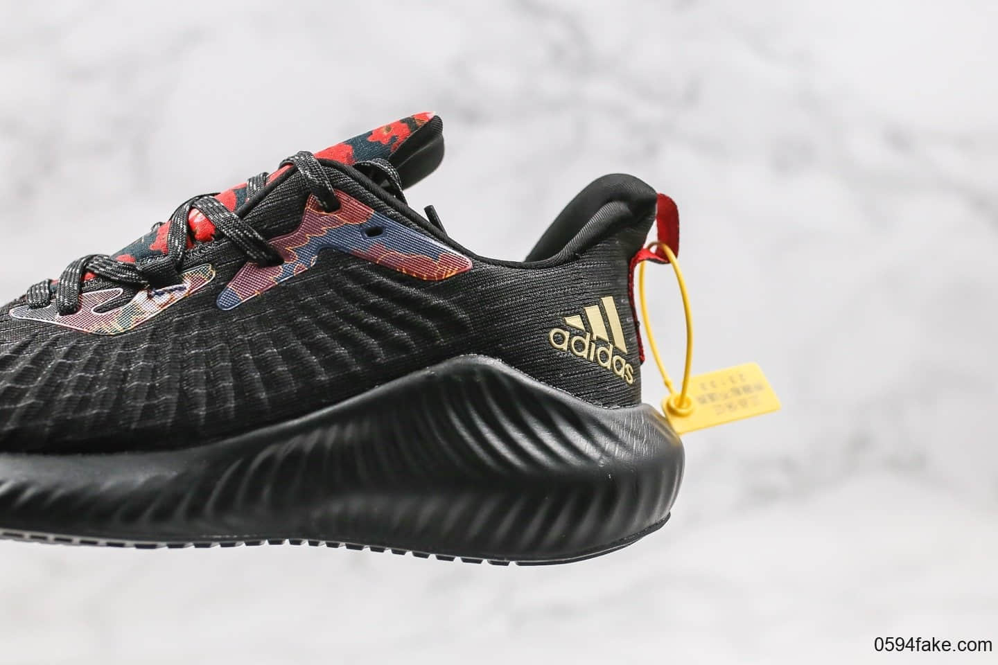 阿迪达斯Adidas AlphaBounce Beyond M纯原版本阿尔法系列黑红刺绣原档案数据开发正确马牌橡胶大底 货号:FW4530