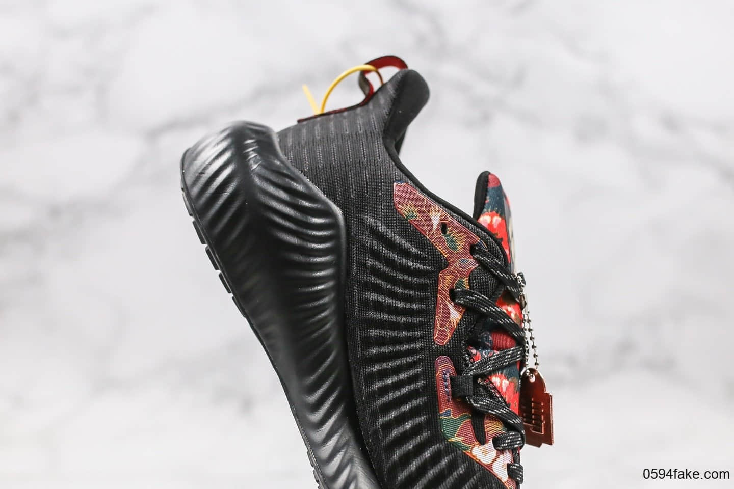 阿迪达斯Adidas AlphaBounce Beyond M纯原版本阿尔法系列黑红刺绣原档案数据开发正确马牌橡胶大底 货号:FW4530