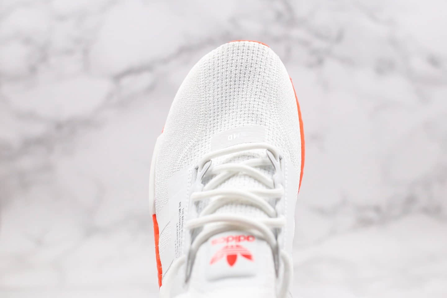 阿迪达斯Adidas NMD R-1 V2纯原版本街头风格NMD爆米花跑鞋白橙色原厂大底区别市面通货版本 货号:FX3902