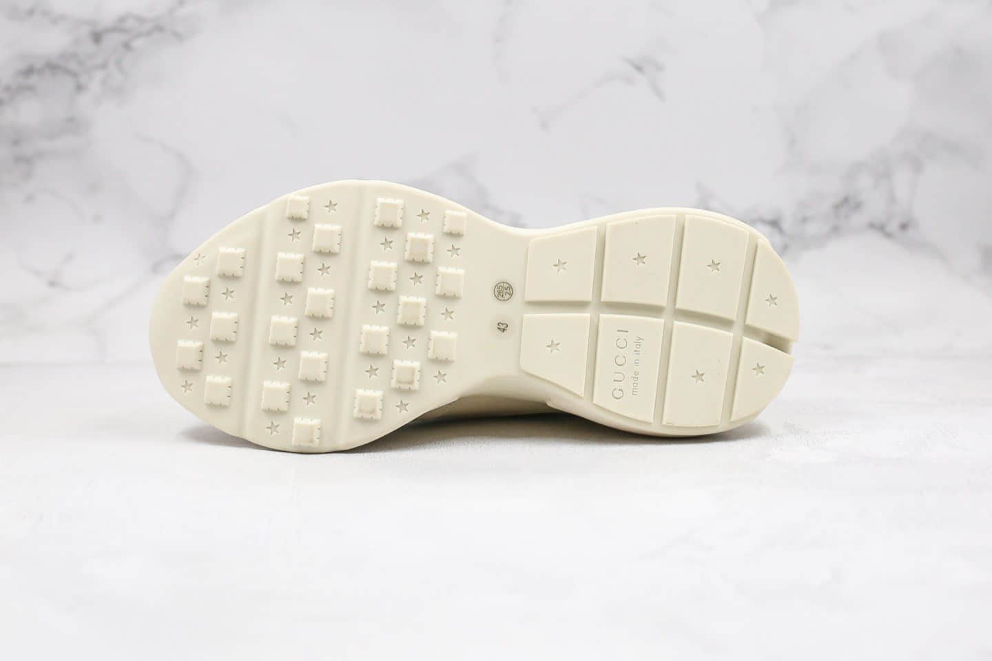 古驰Gucci Rhyton Vintage Trainer Sneaker纯原版本复古老爹鞋5D皮革角状一比一原材料打造内置防伪芯片