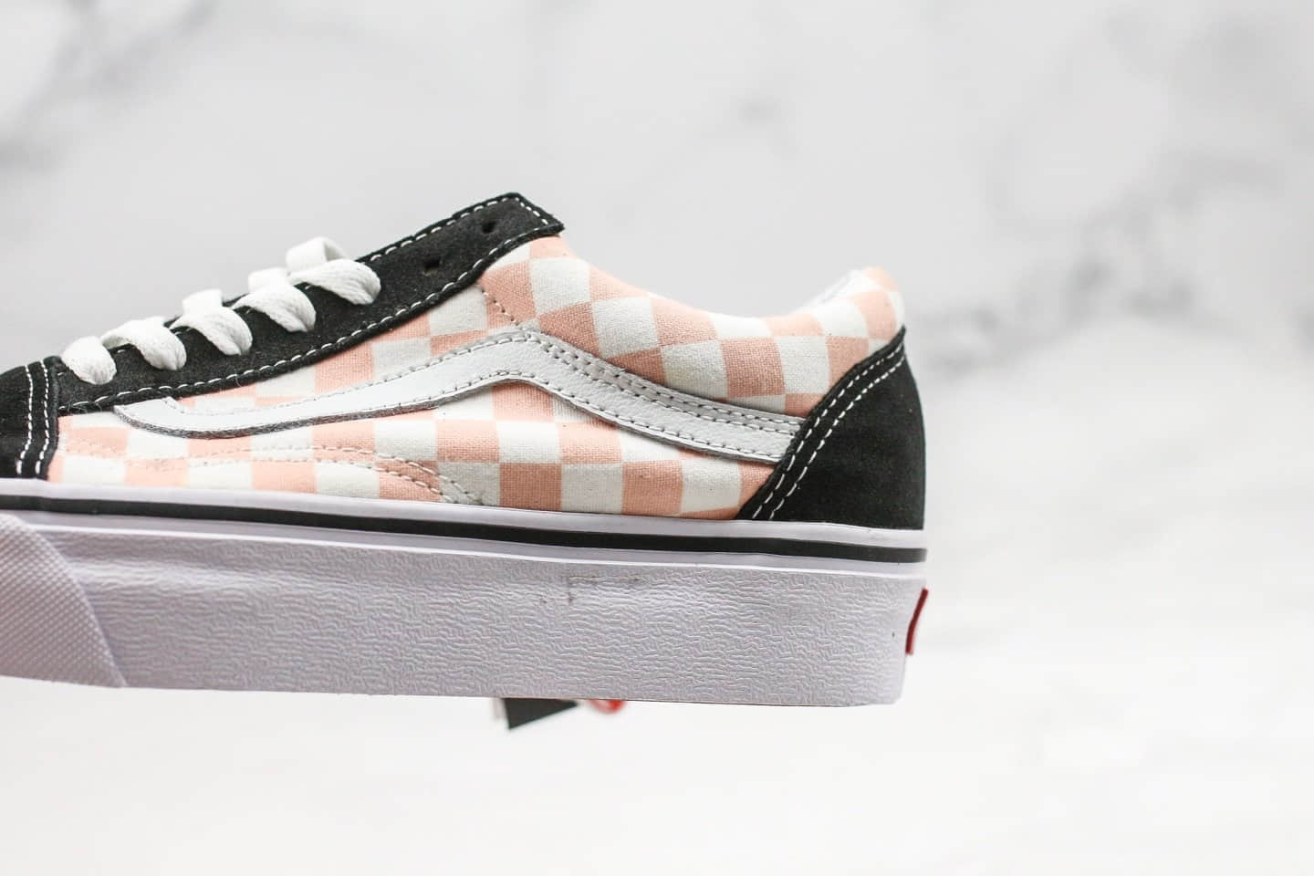 万斯VANS Old Skool Platfor厚底黑粉棋盘格公司级版本原盒原标内置钢印原厂硫化大底 货号:VN0A3B3UBKA