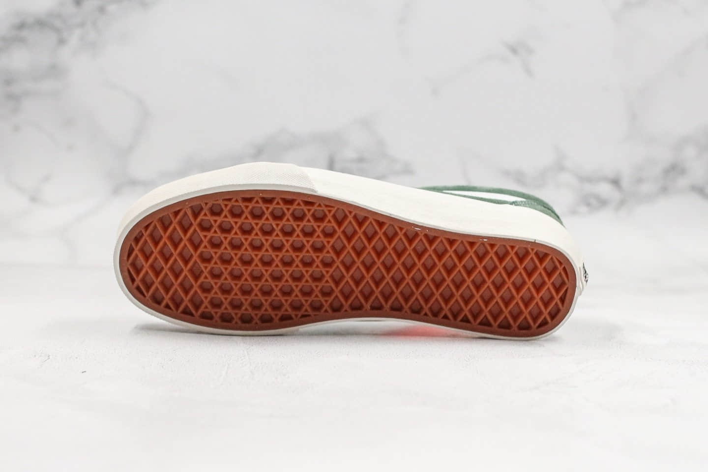 万斯Vans Sunde Sk8-Hi公司级版本低帮麂皮硫化板鞋橄榄绿配色原厂硫化工艺内置鞋盒钢印