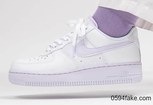 暗纹淡紫色纯白设计!全新Air Force1现已发售!