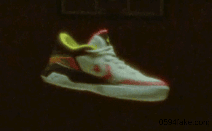 格林上脚Converse G4!这双篮球鞋看点不小!