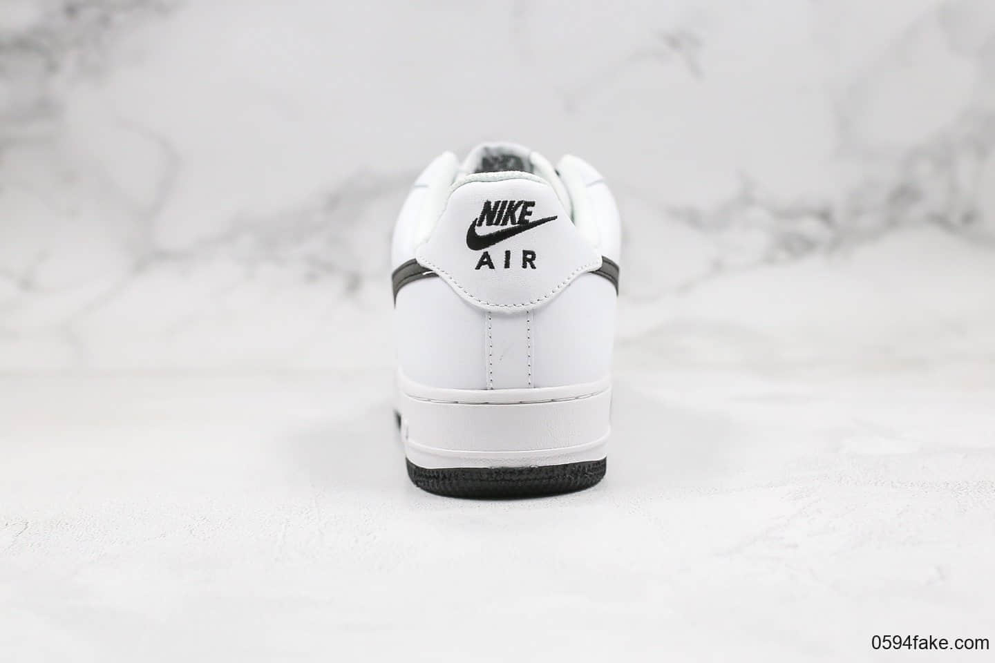 耐克Nike Air Force 1 Low White Static公司级版本低帮空军一号黑白色满天星变色龙内置气垫原盒原标3M反光 货号:366751-808