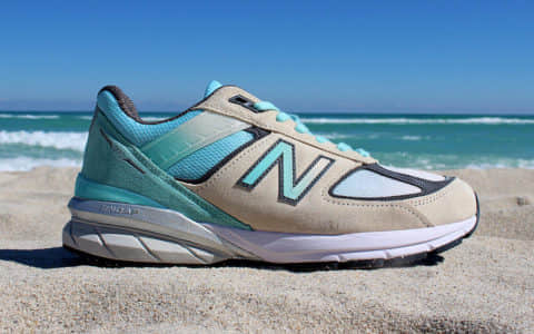 受退税支票启发!全新YCMC x New Balance 990v5明日发售!