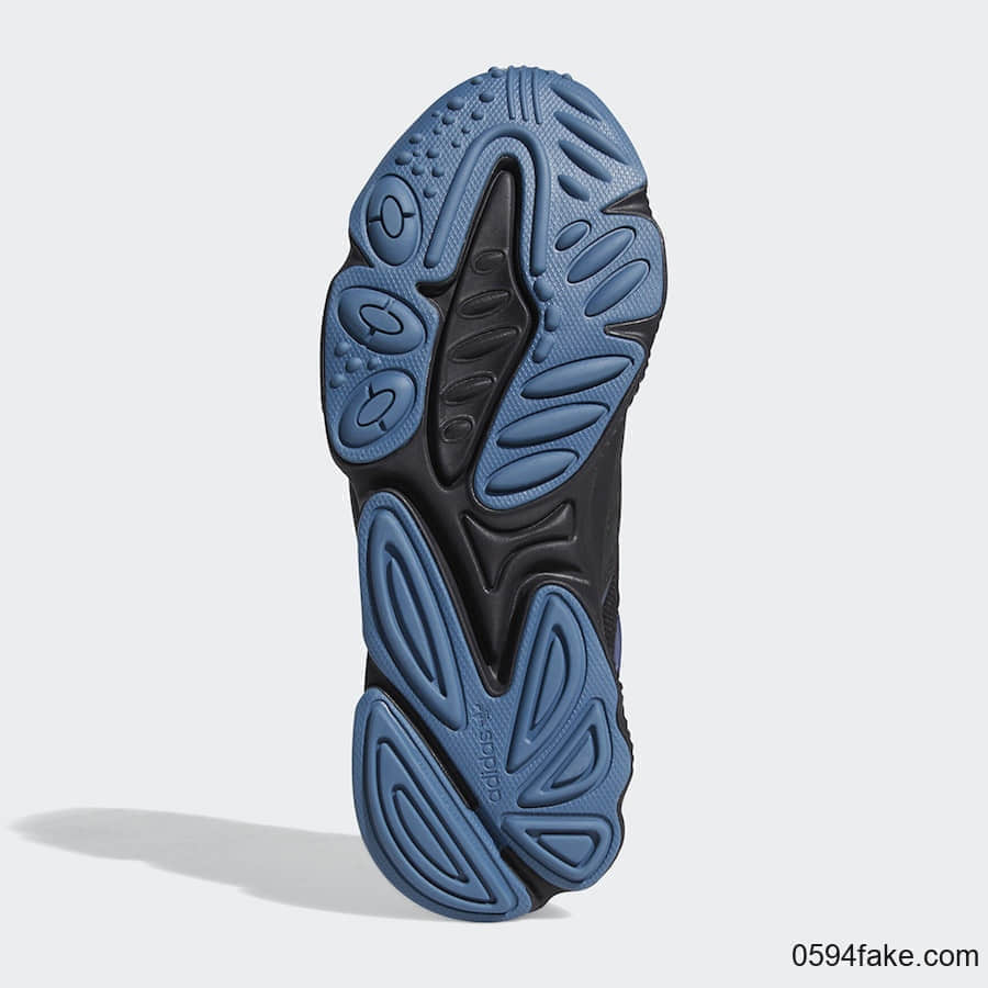 《使命召唤》 x Pusha T x adidas Ozweego三方联名来袭!下周发售! 货号:FW3028