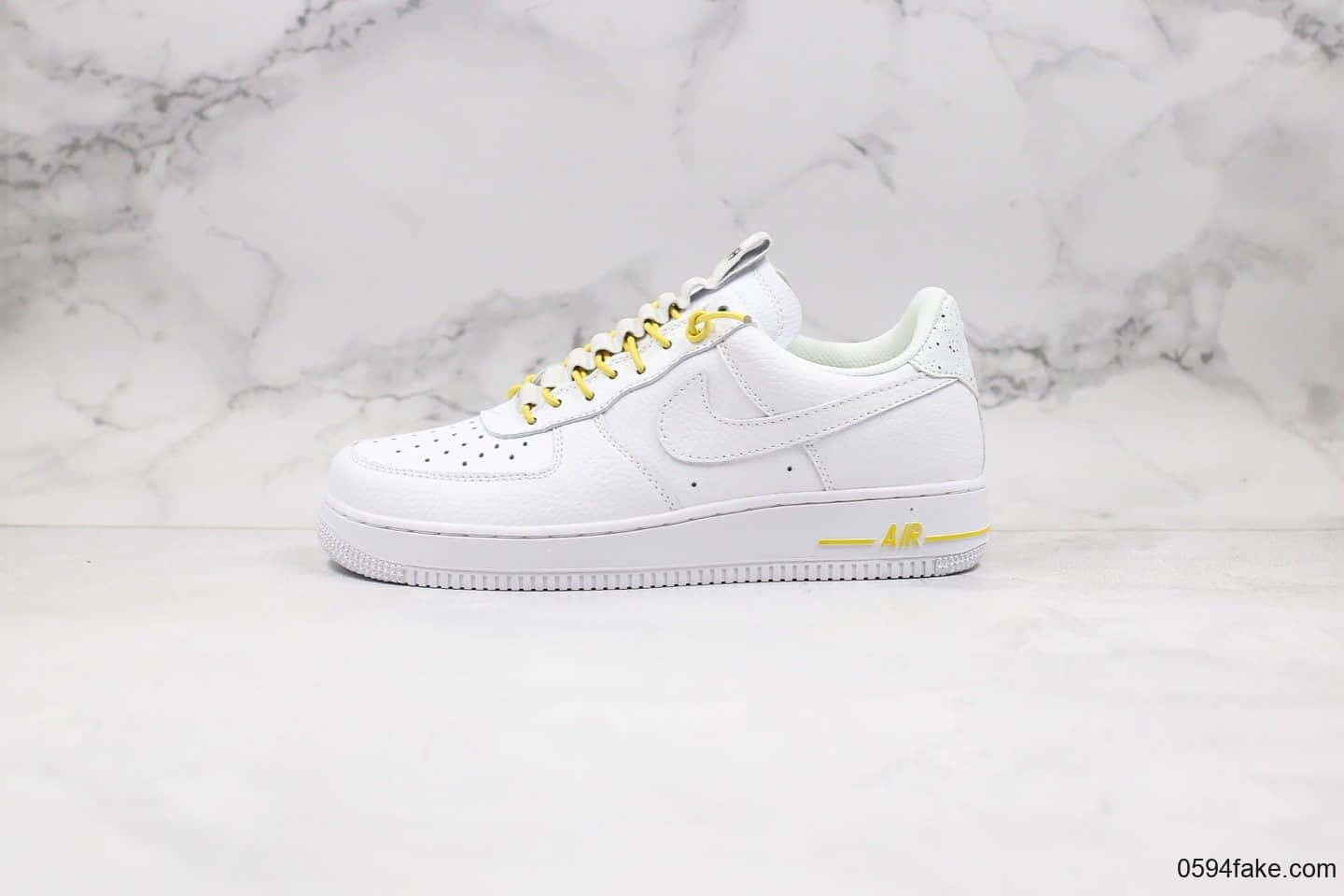 耐克Nike Air Force 1 Lux“White” WMNS公司级版本抽绳解构白黄配色全鞋定制头层皮 货号:898889-104