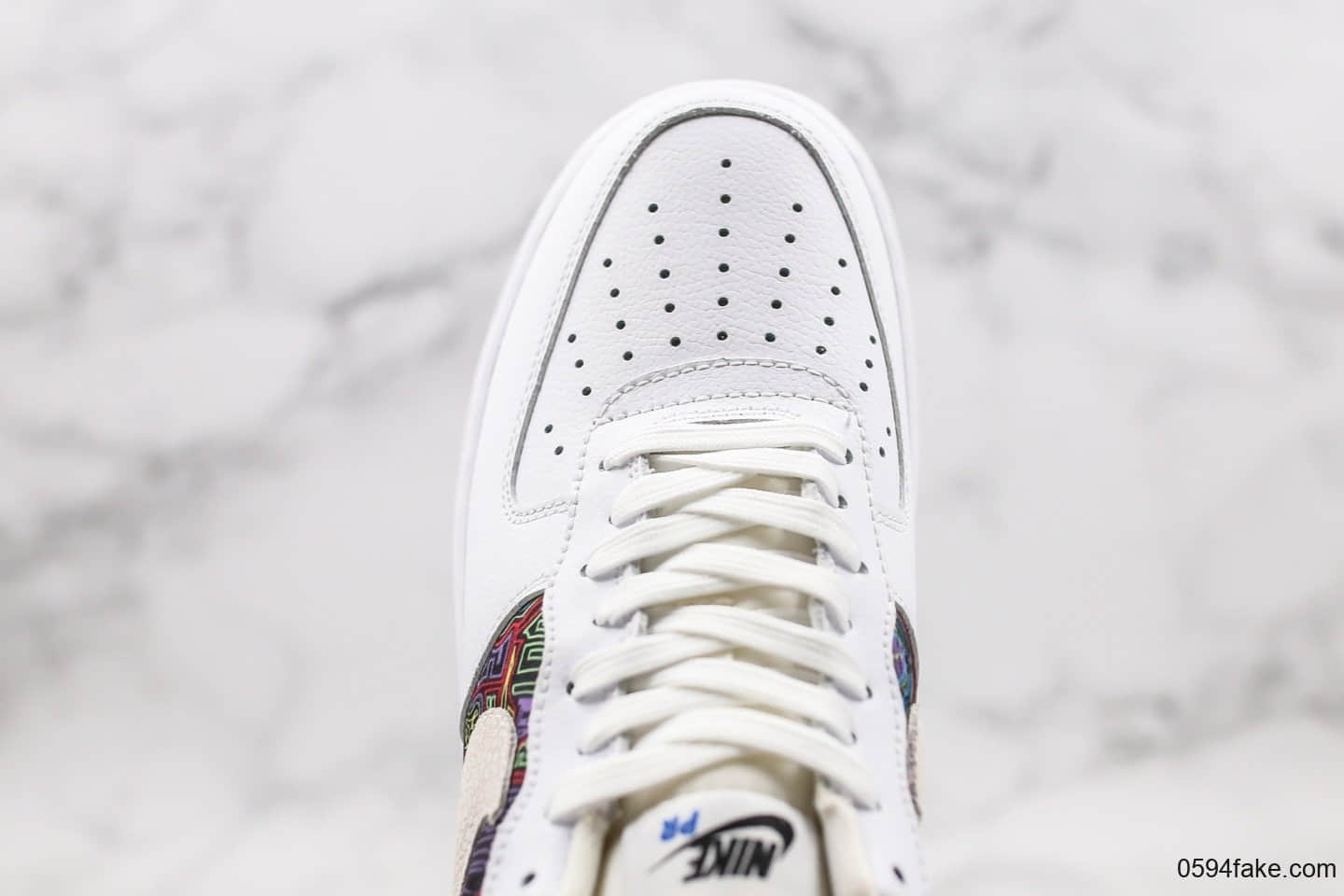 耐克OFFICIALLY CANCELED THE AIR FORCE 1 PUERTO RICO纯原版本低帮空军一号小青蛙抽象艺术风格内置全掌Sole气垫原盒原标 货号：CJ1620-100