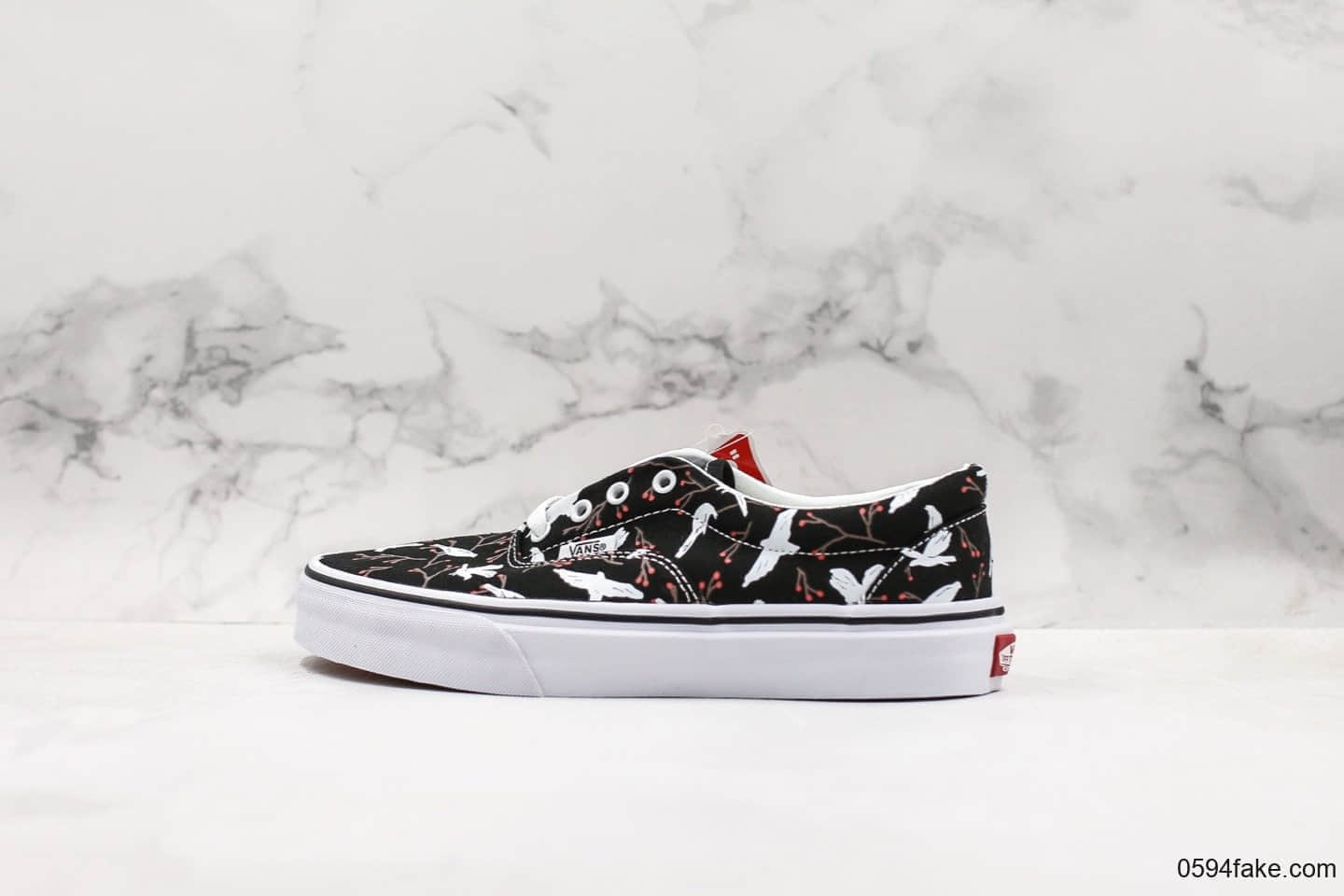 万斯Vans ERA公司级版本低帮帆布鞋黑色白鸽和平鸽印花配色区别市面通货 货号:VN0A38FRTNZ