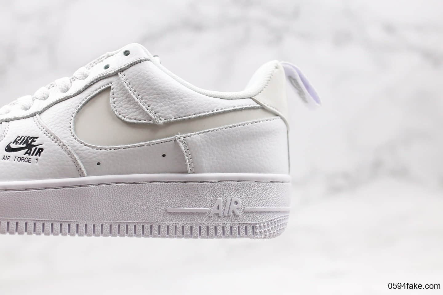 耐克Nike Air Force 1 Low 07纯原版本低帮空军一号白色侧边小LOGO内置气垫原盒原标 货号：CV3039-100