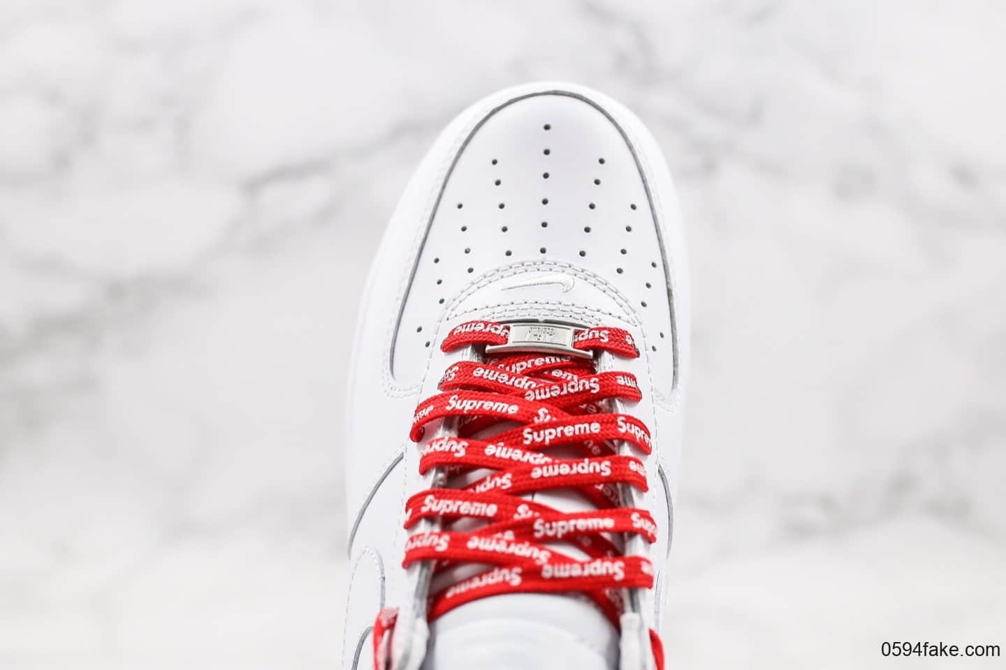 耐克Supreme x Nike Air Force 1 Low纯原版本限量联名空军一号白红配色原装抽屉盒 货号:CU9225-100