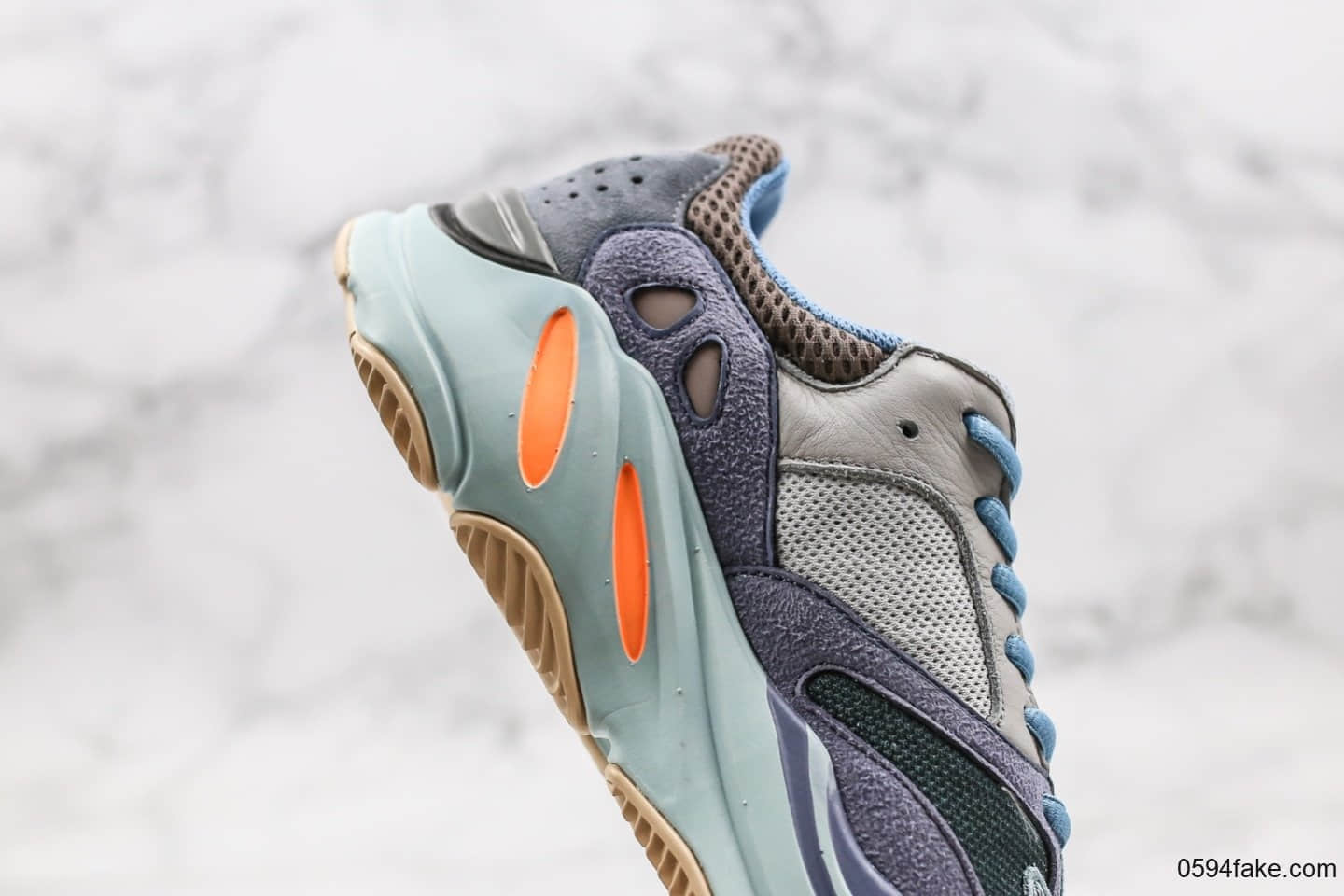 阿迪达斯Adidas Yeezy Boost 700纯原版本椰子700初代碳蓝复古老爹鞋内置爆米花中底原盒原标 货号:FW2498