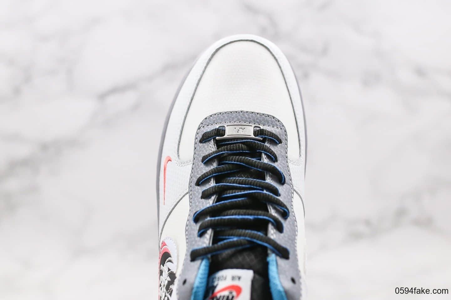 耐克Nike Air Force 1 Script Swoosh纯原版本低帮空军一号双钩手稿白红蓝色内置全掌Sole气垫 货号：CT1620-100