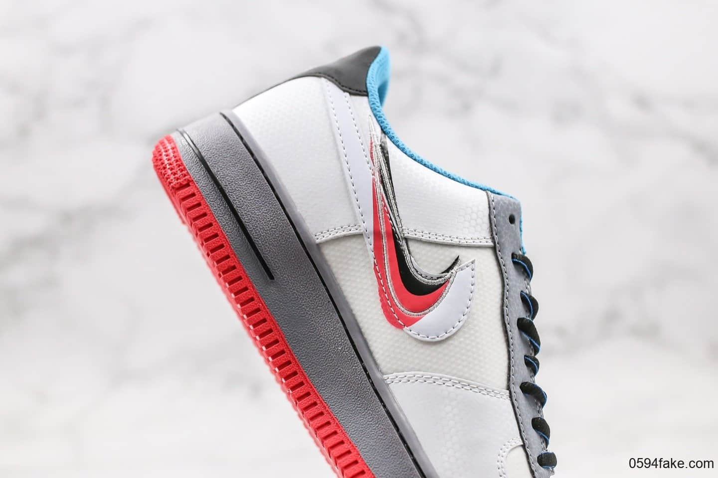 耐克Nike Air Force 1 Script Swoosh纯原版本低帮空军一号双钩手稿白红蓝色内置全掌Sole气垫 货号：CT1620-100