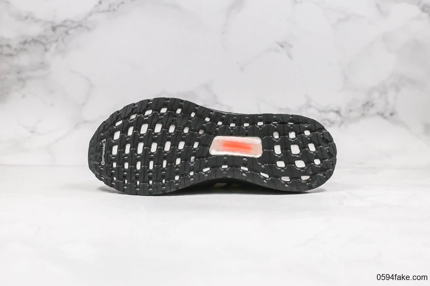 阿迪达斯Adidas UltraBoost 2020 Consortium纯原版本全新UB6.0黑金色爆米花跑鞋原厂巴斯夫鞋底原盒原标 货号:FV4322