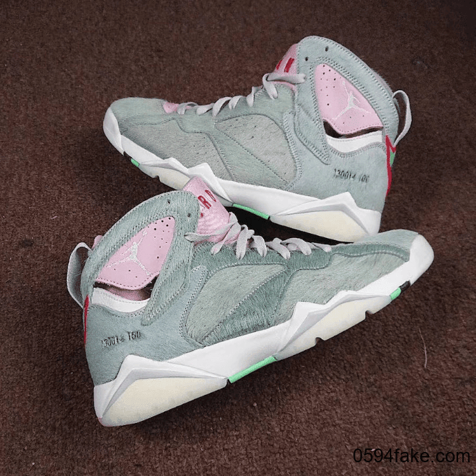 毛绒兔八哥!Air Jordan 7“ Hare 2.0”释出最新实物细节图! 货号:CT8529-002