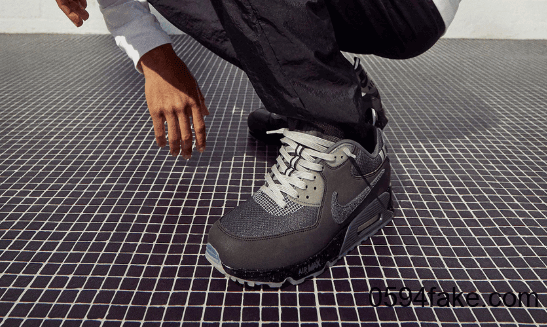 Undefeated x Nike Air Max 90型录曝光!敲定发售日期!